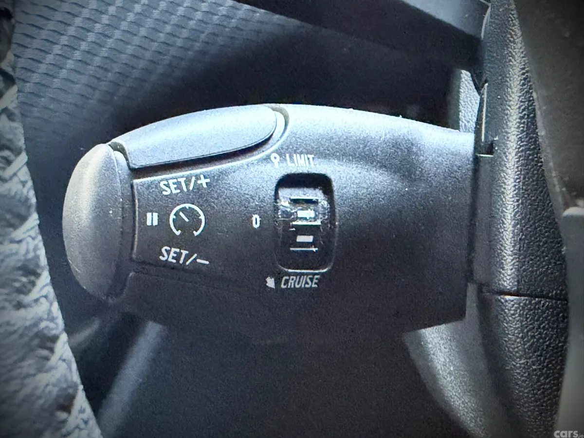 Peugeot 2008 Estate, Petrol, 2019, Red