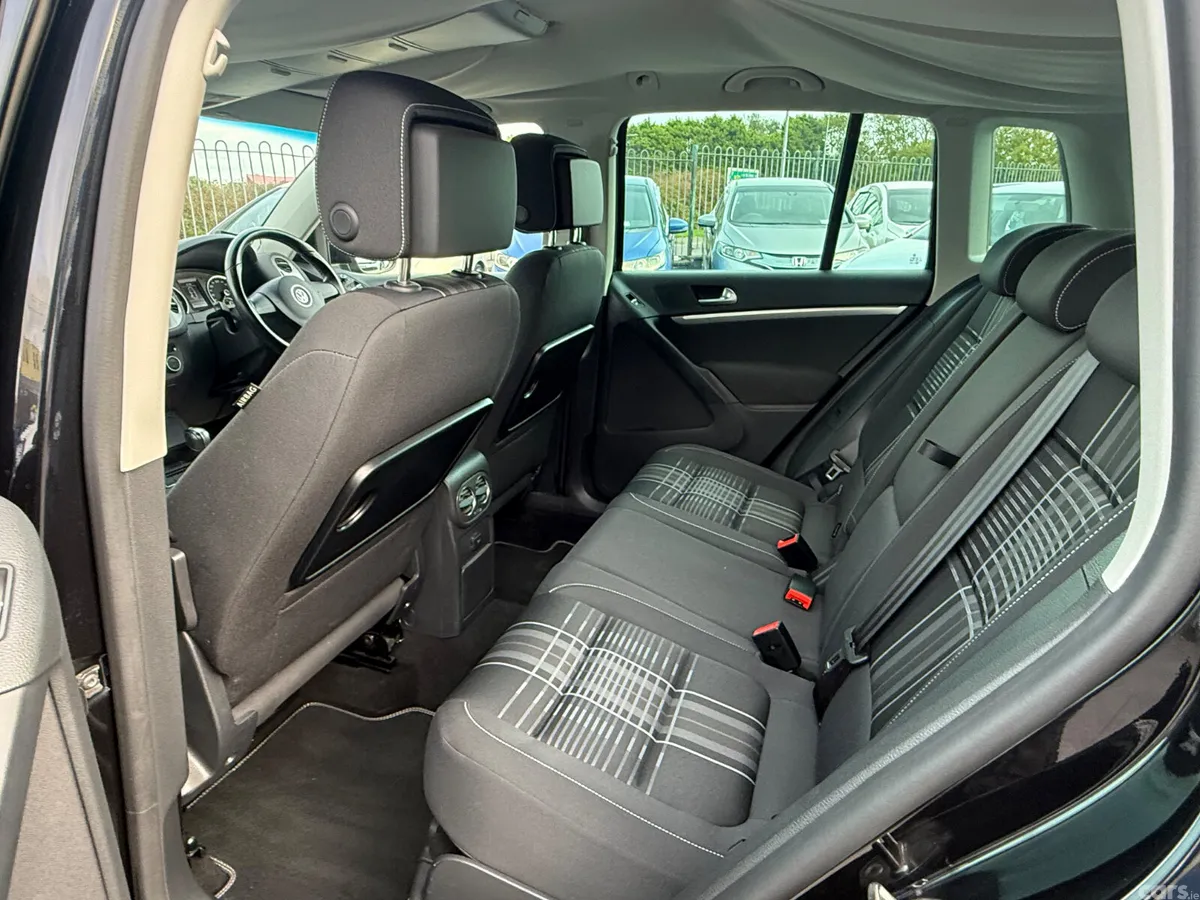 Volkswagen Tiguan SUV, Petrol, 2015, Black