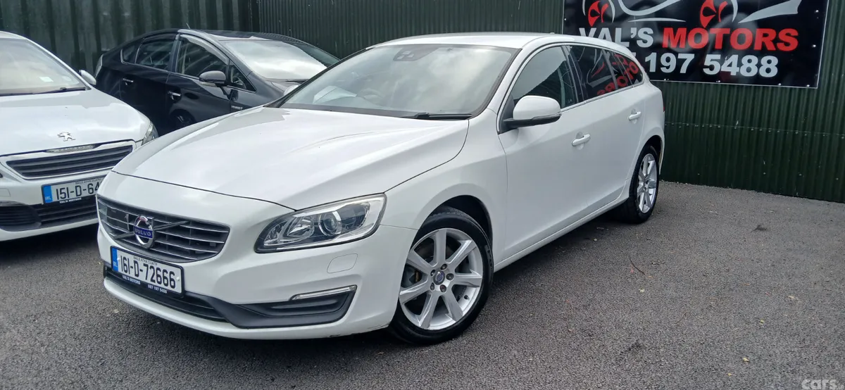 Volvo V60 Estate, Diesel, 2016, White