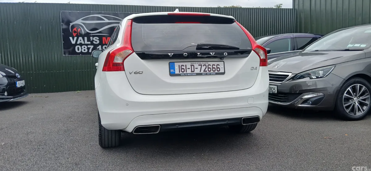Volvo V60 Estate, Diesel, 2016, White