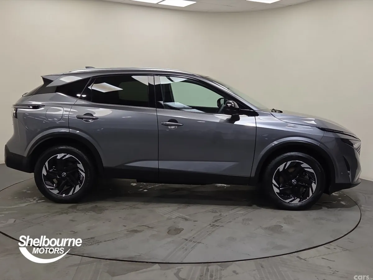 Nissan Qashqai Hatchback, Petrol Hybrid, 2025, Grey