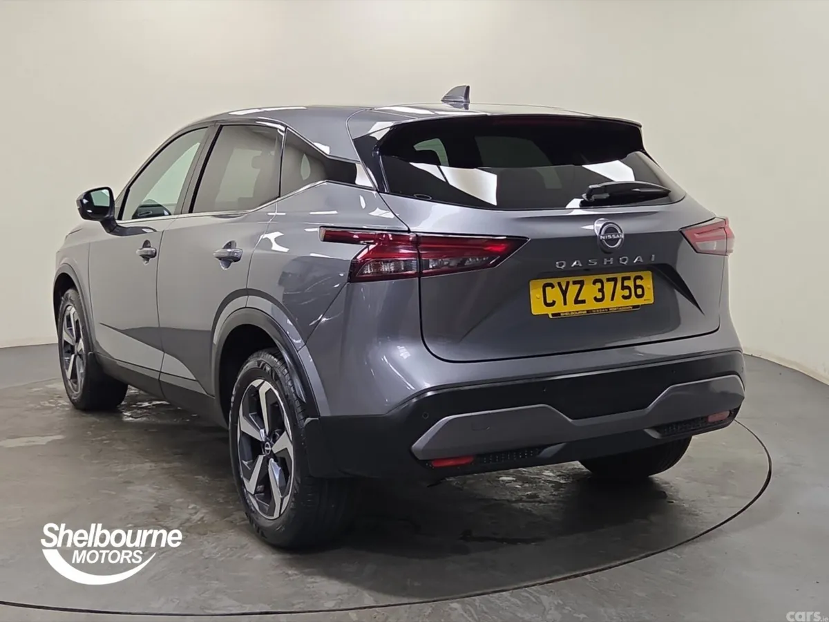 Nissan Qashqai Hatchback, Petrol, 2023, Grey