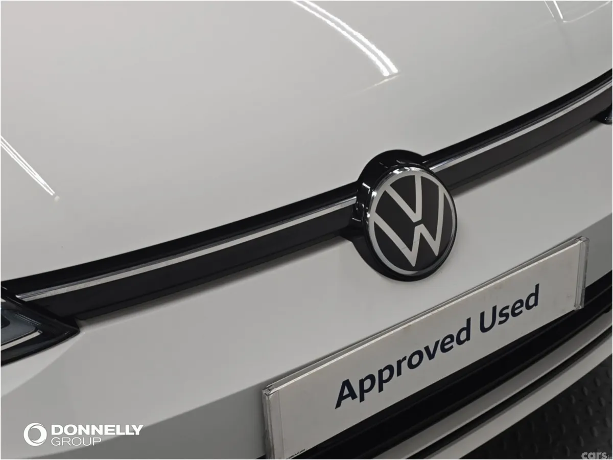 Volkswagen Golf Hatchback, Diesel, 2024, White