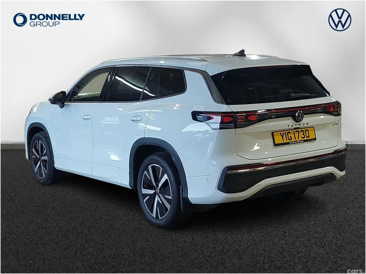Volkswagen Tayron Estate, Petrol, 2025, White