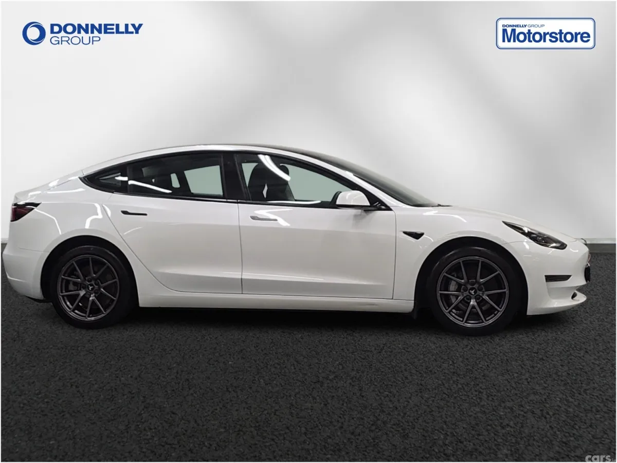 Tesla Model 3 Saloon, Electric, 2023, White