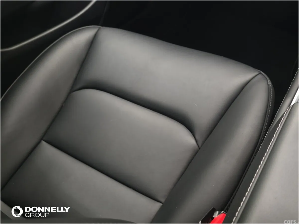 Tesla Model 3 Saloon, Electric, 2023, White