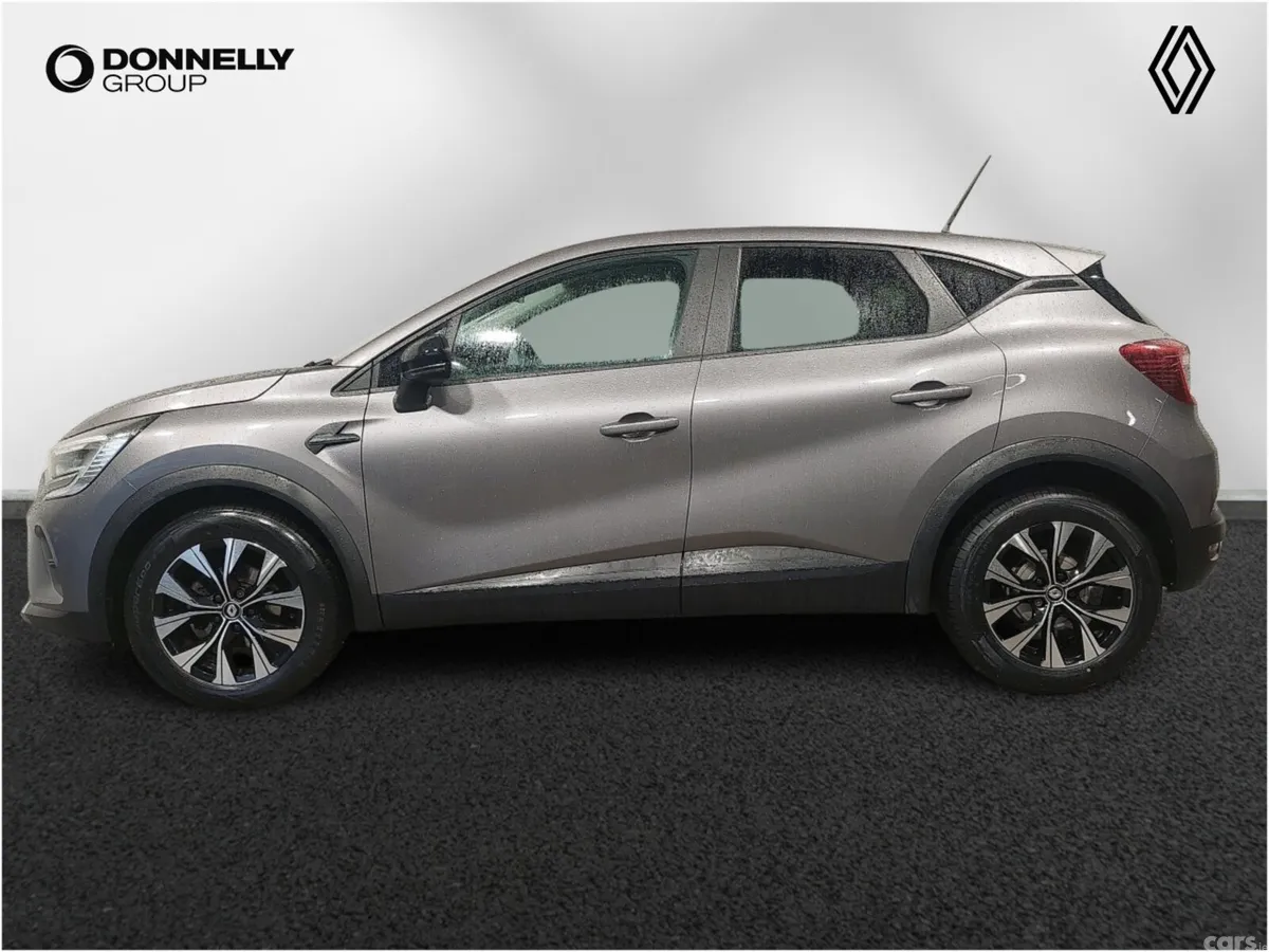 Renault Captur Hatchback, Petrol, 2024, Grey