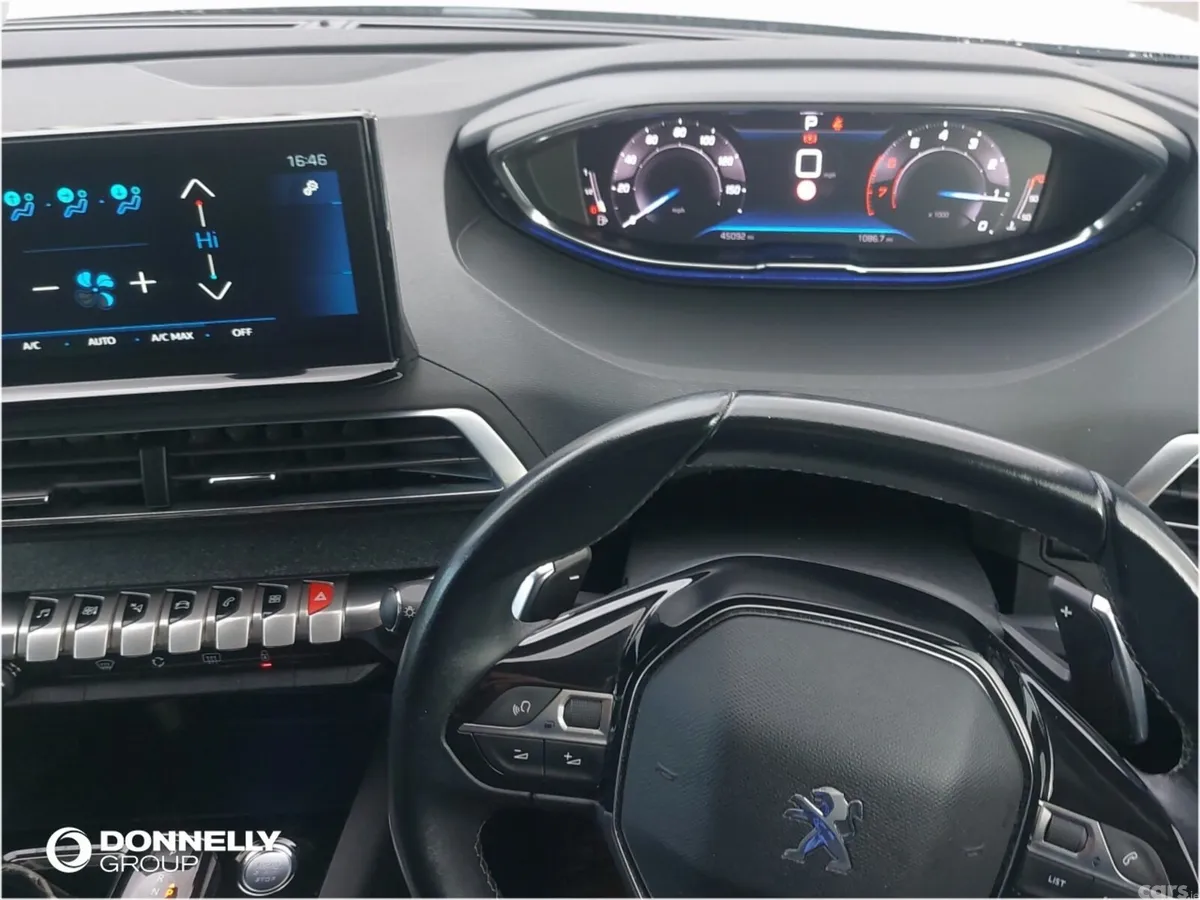 Peugeot 3008 Estate, Petrol, 2021, White
