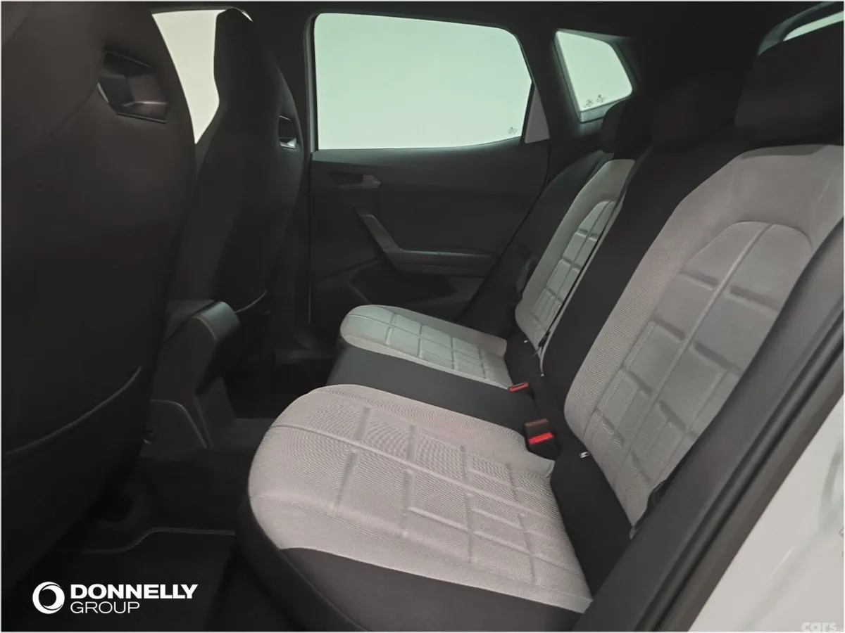 SEAT Arona Hatchback, Petrol, 2026, White