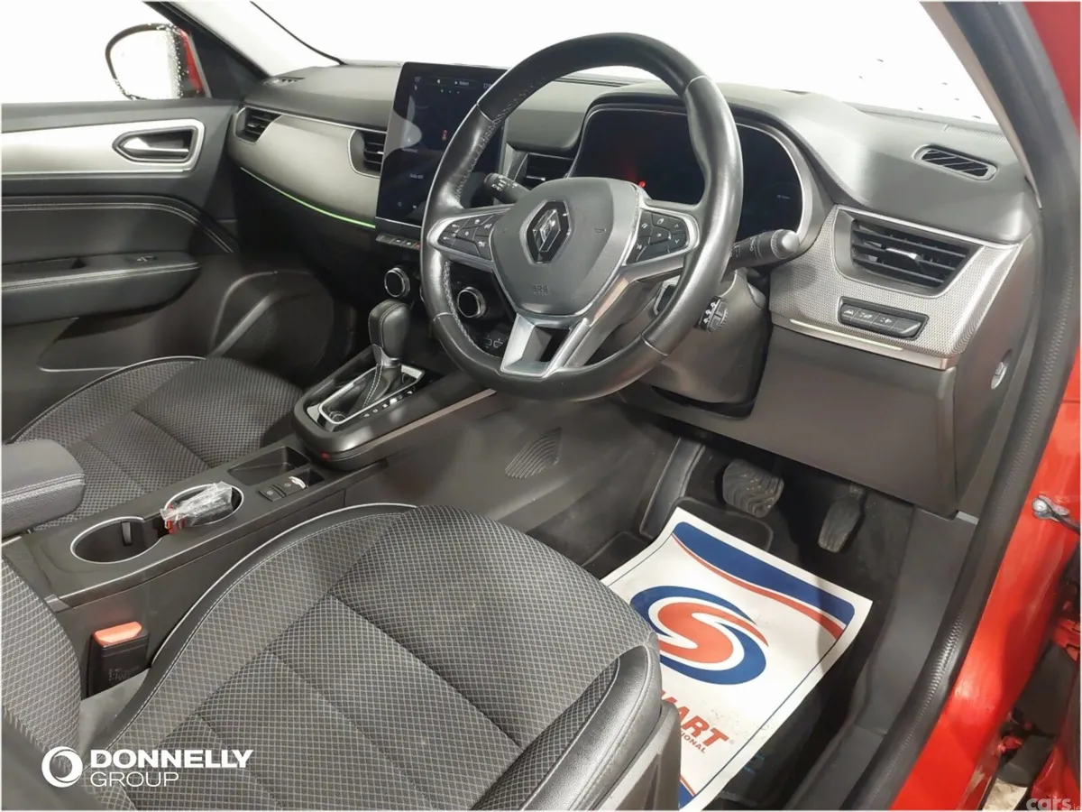 Renault Arkana Estate, Petrol Hybrid, 2022, Red