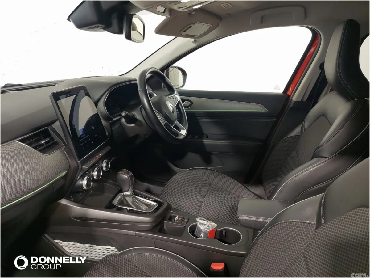 Renault Arkana Estate, Petrol Hybrid, 2022, Red