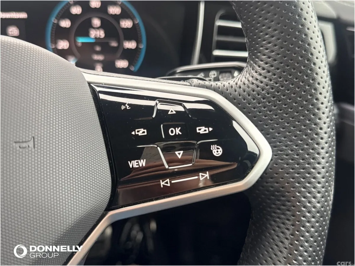 Volkswagen Touareg , Diesel, 2023, White