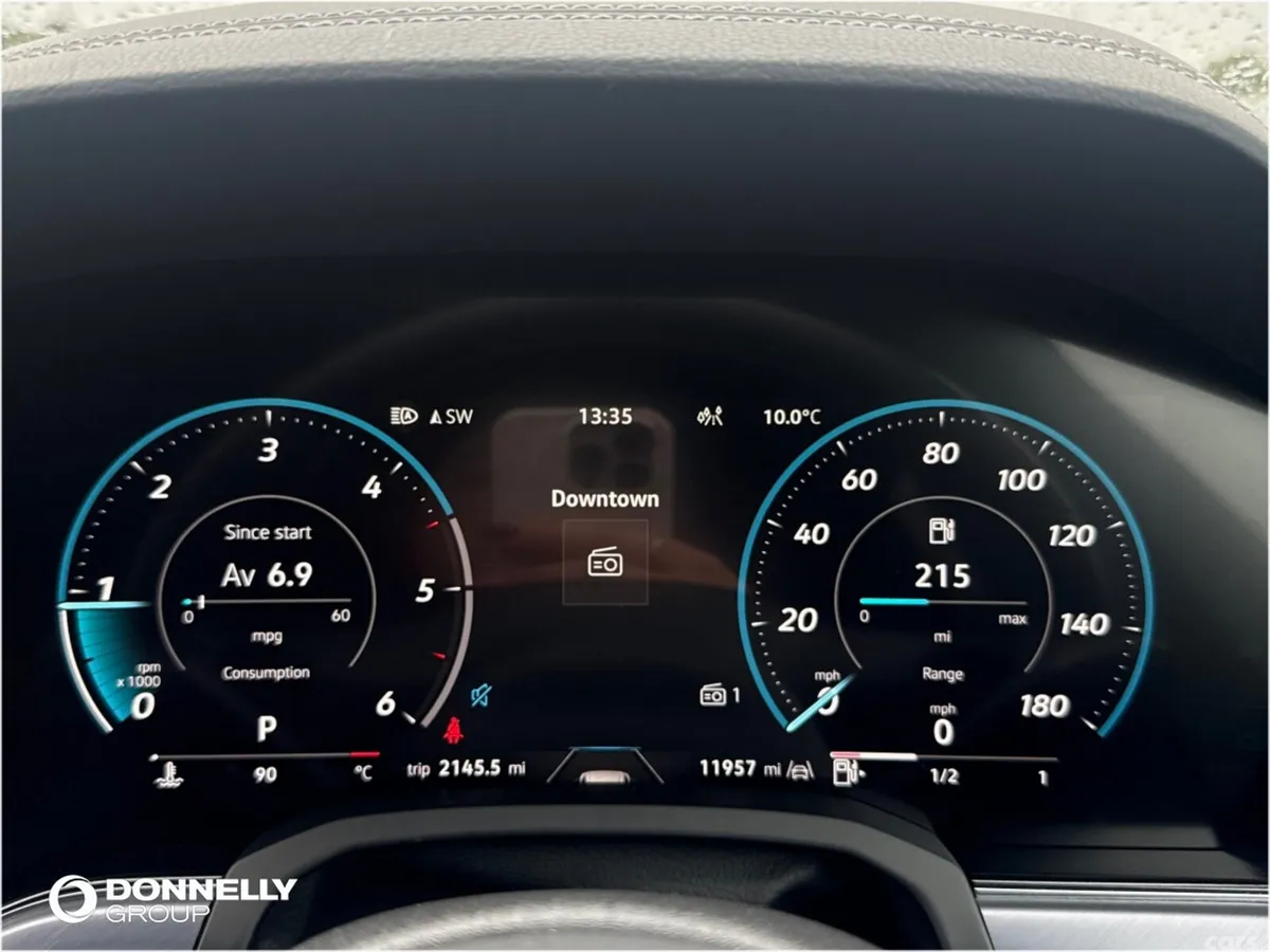 Volkswagen Touareg , Diesel, 2023, White