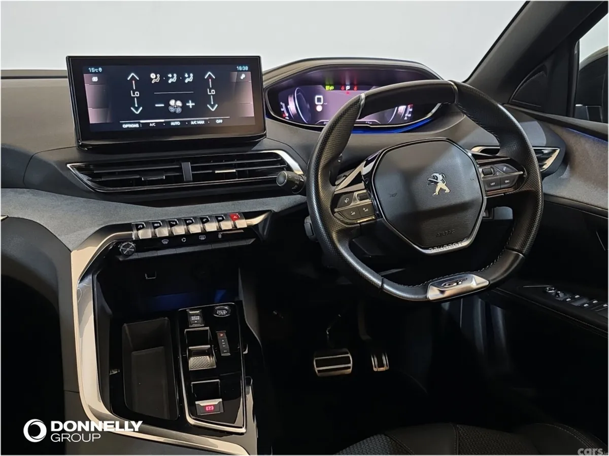 Peugeot 5008 Estate, Petrol, 2023, Black