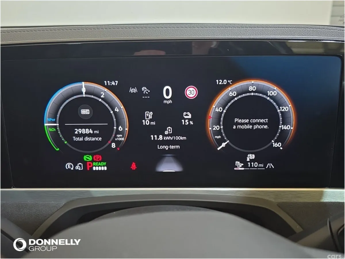 Volkswagen Passat Estate, Petrol Hybrid, 2024, White