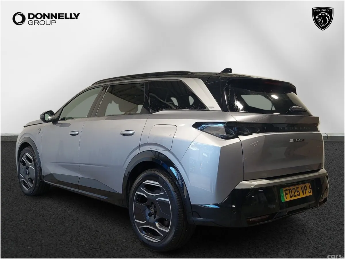 Peugeot 5008 SUV, Electric, 2025, Grey