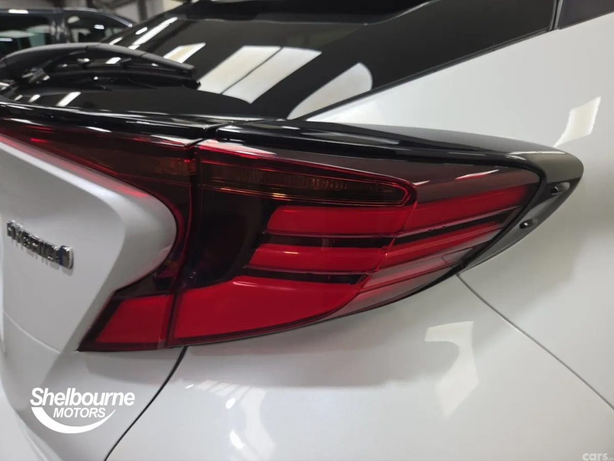 Toyota C-HR Hatchback, Petrol Hybrid, 2023, White