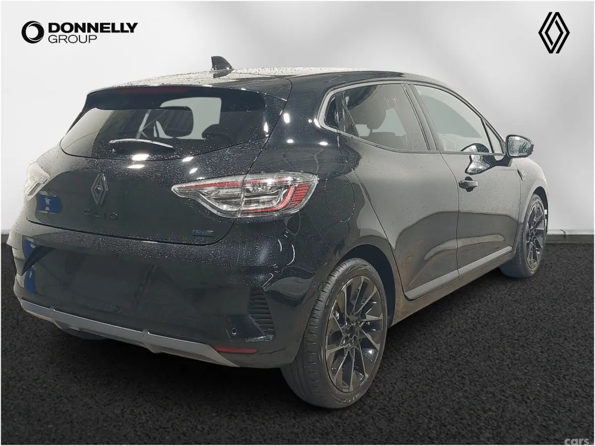 Renault Clio Hatchback, 2026, 