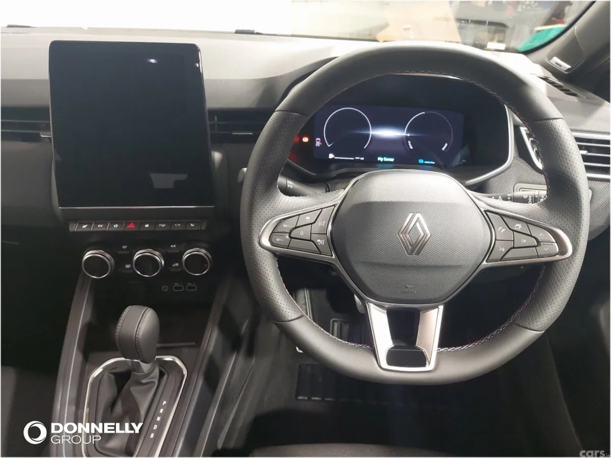 Renault Clio Hatchback, 2026, 