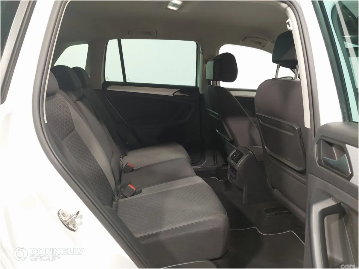 Volkswagen Tiguan Estate, Petrol, 2018, White