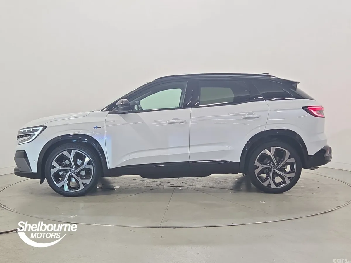 Renault Austral Estate, Petrol Hybrid, 2023, White