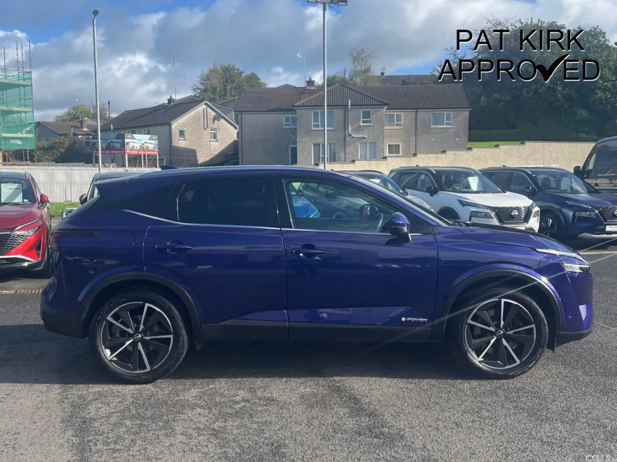 Nissan Qashqai Hatchback, Petrol Hybrid, 2023, Blue