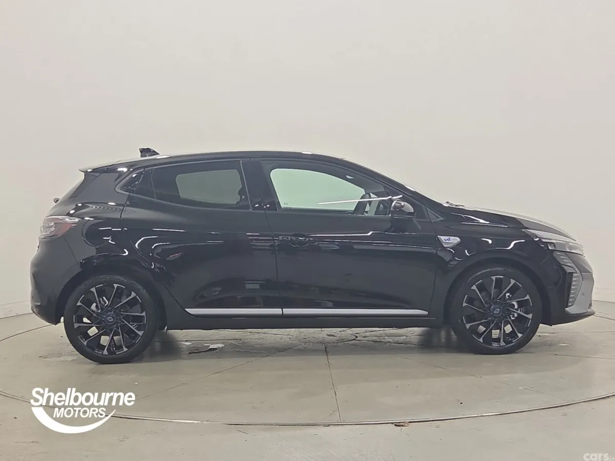 Renault Clio Hatchback, 2026, 