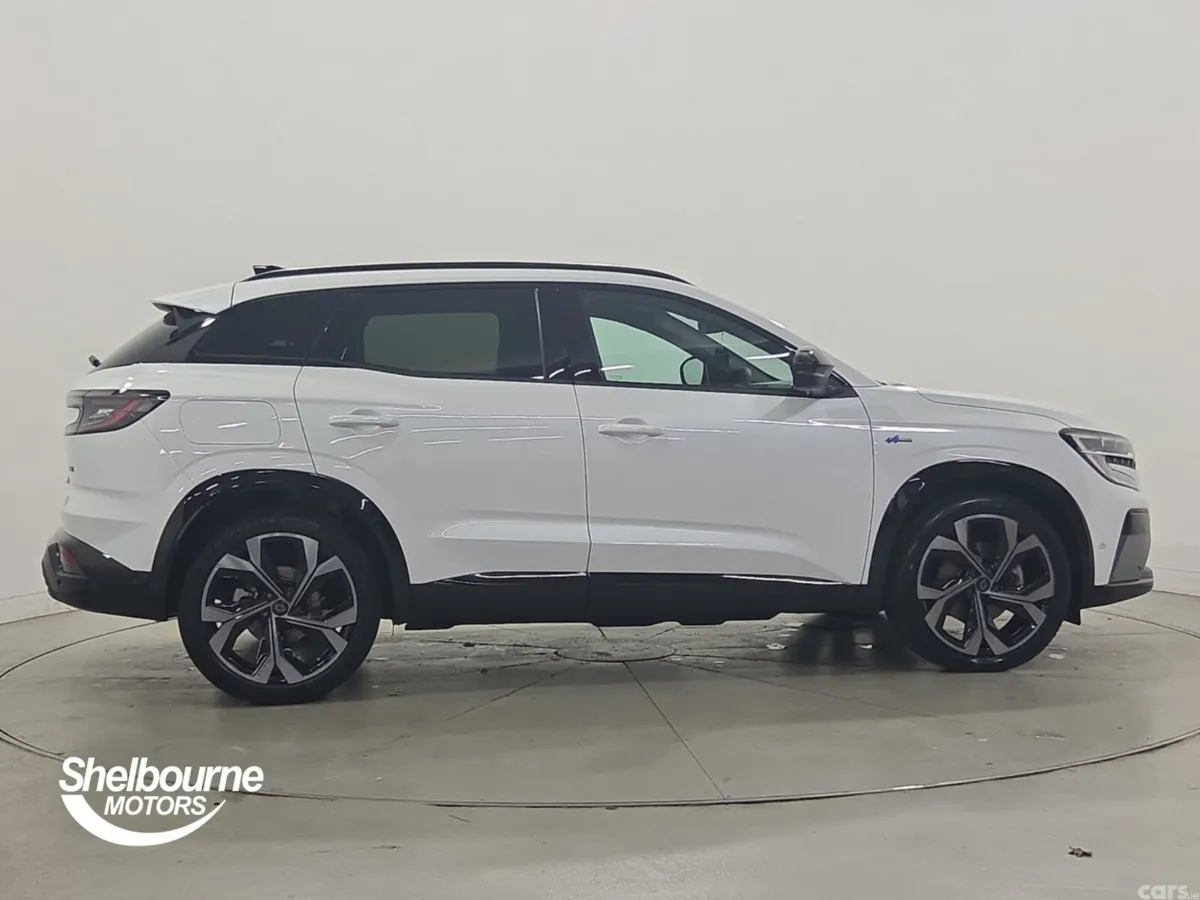 Renault Austral Estate, Petrol Hybrid, 2024, White