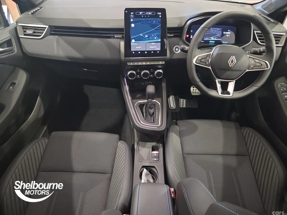 Renault Clio Hatchback, 2026, 