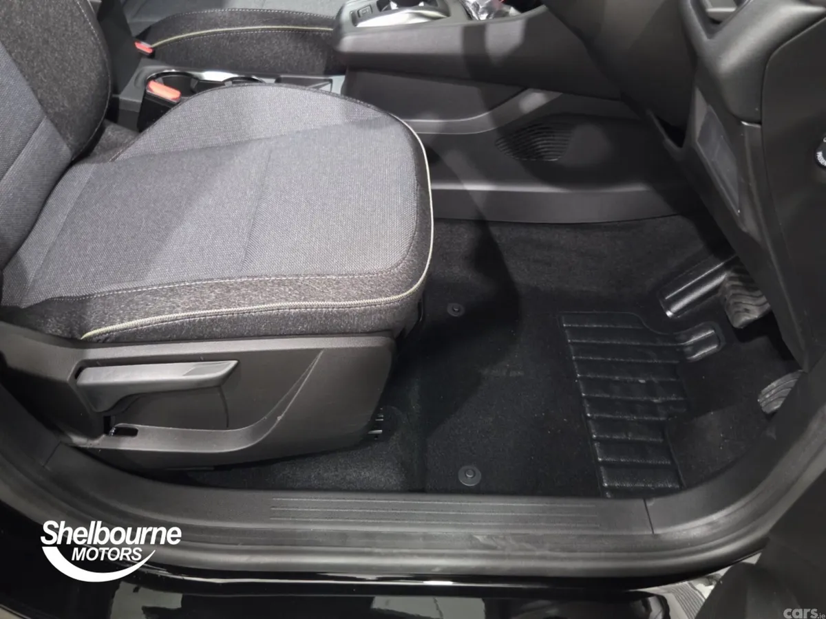 Renault Captur Hatchback, 2026, 