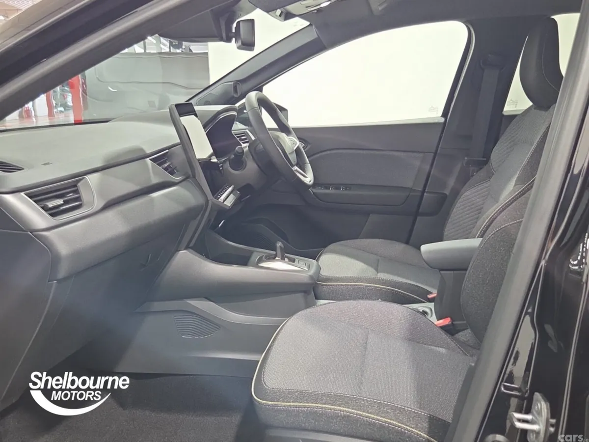 Renault Captur Hatchback, 2026, 