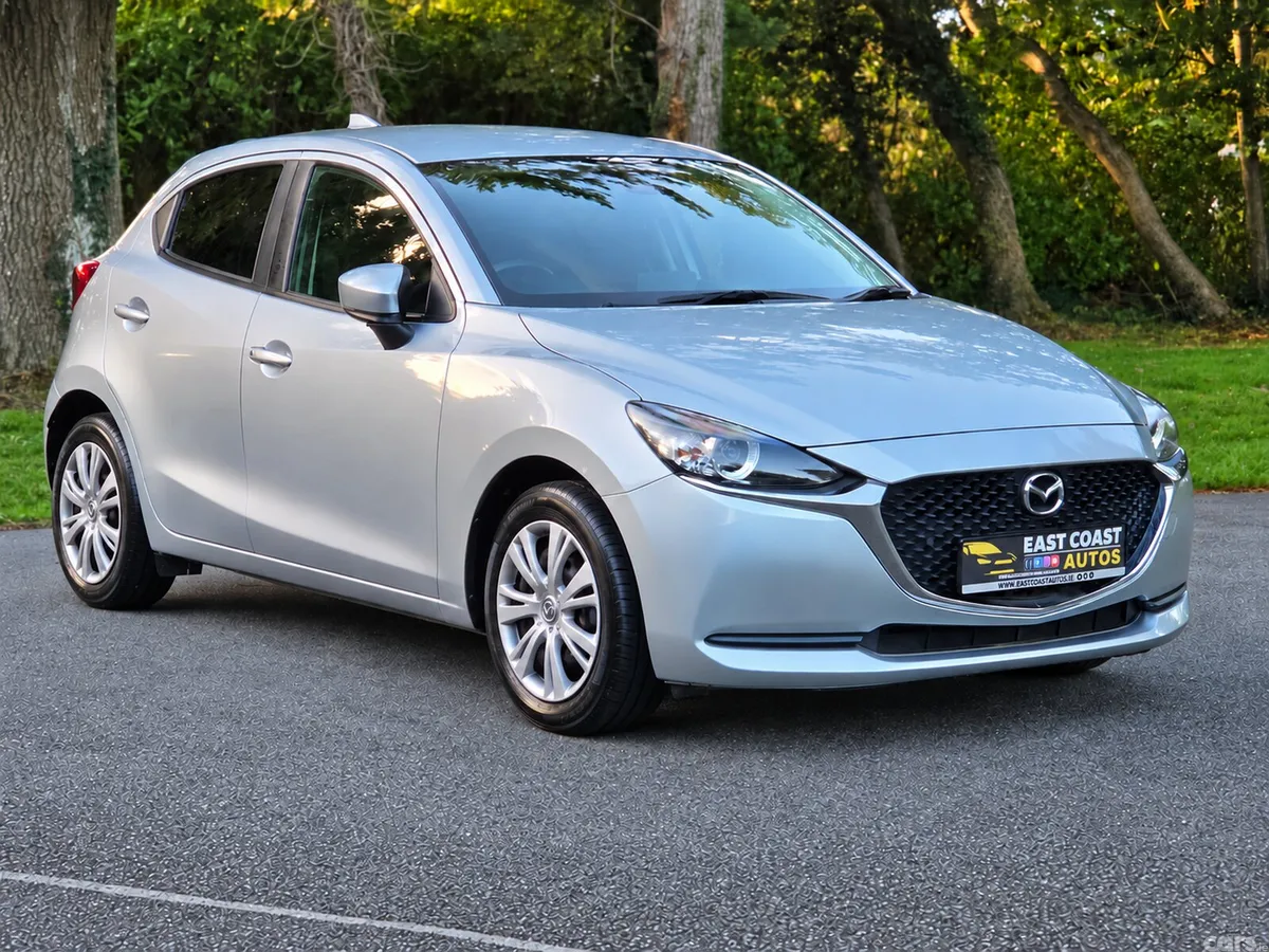 Mazda Mazda2 Hatchback, Petrol, 2021, Silver
