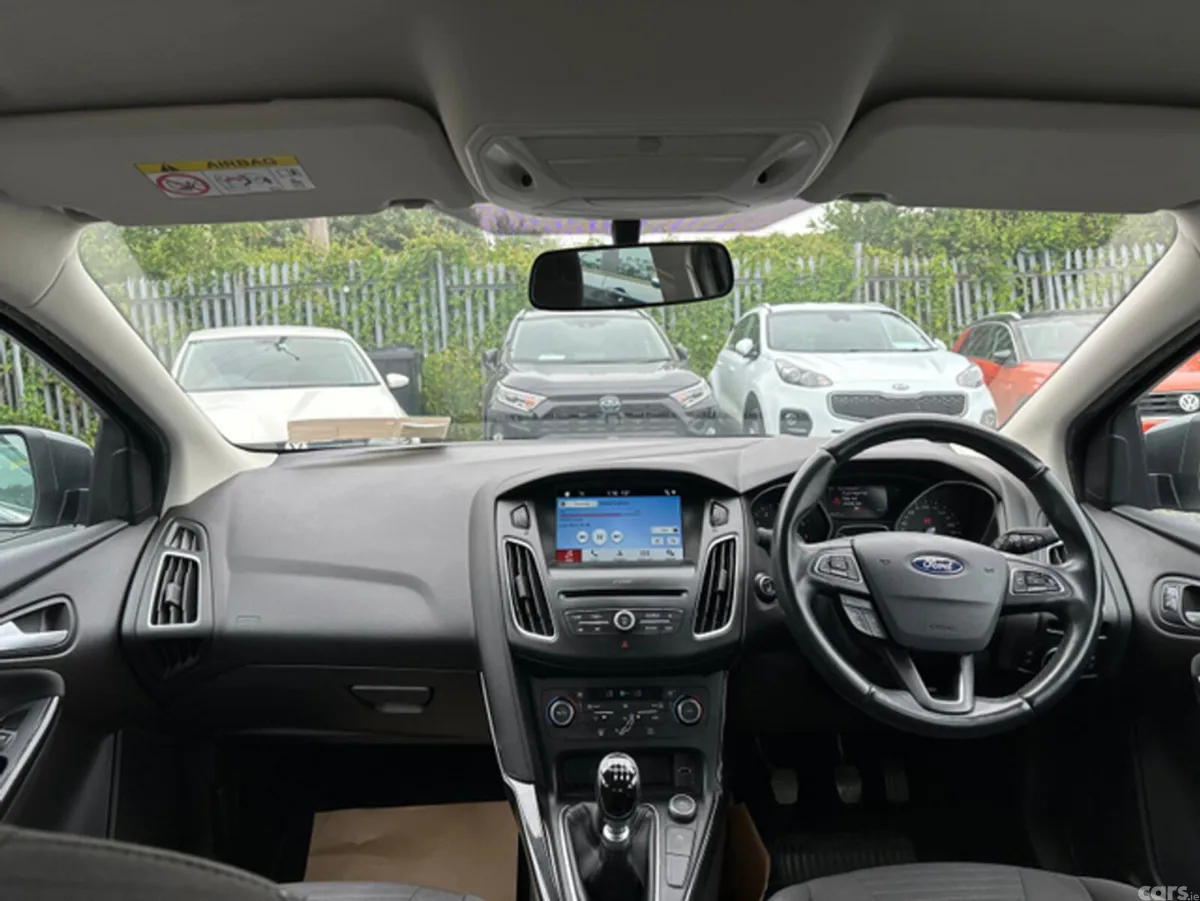 Ford Focus Hatchback, Petrol, 2018, Grey