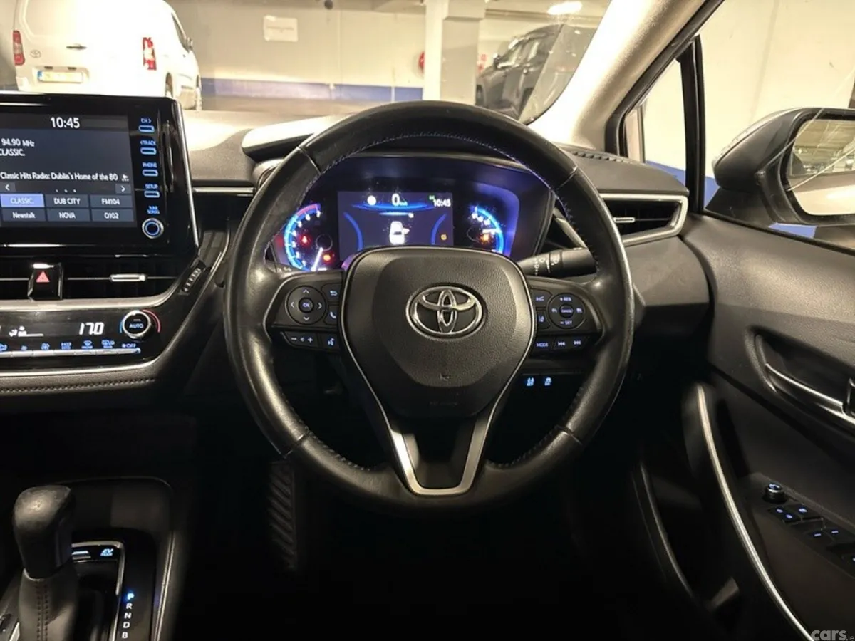Toyota Corolla Saloon, Petrol Hybrid, 2020, Grey