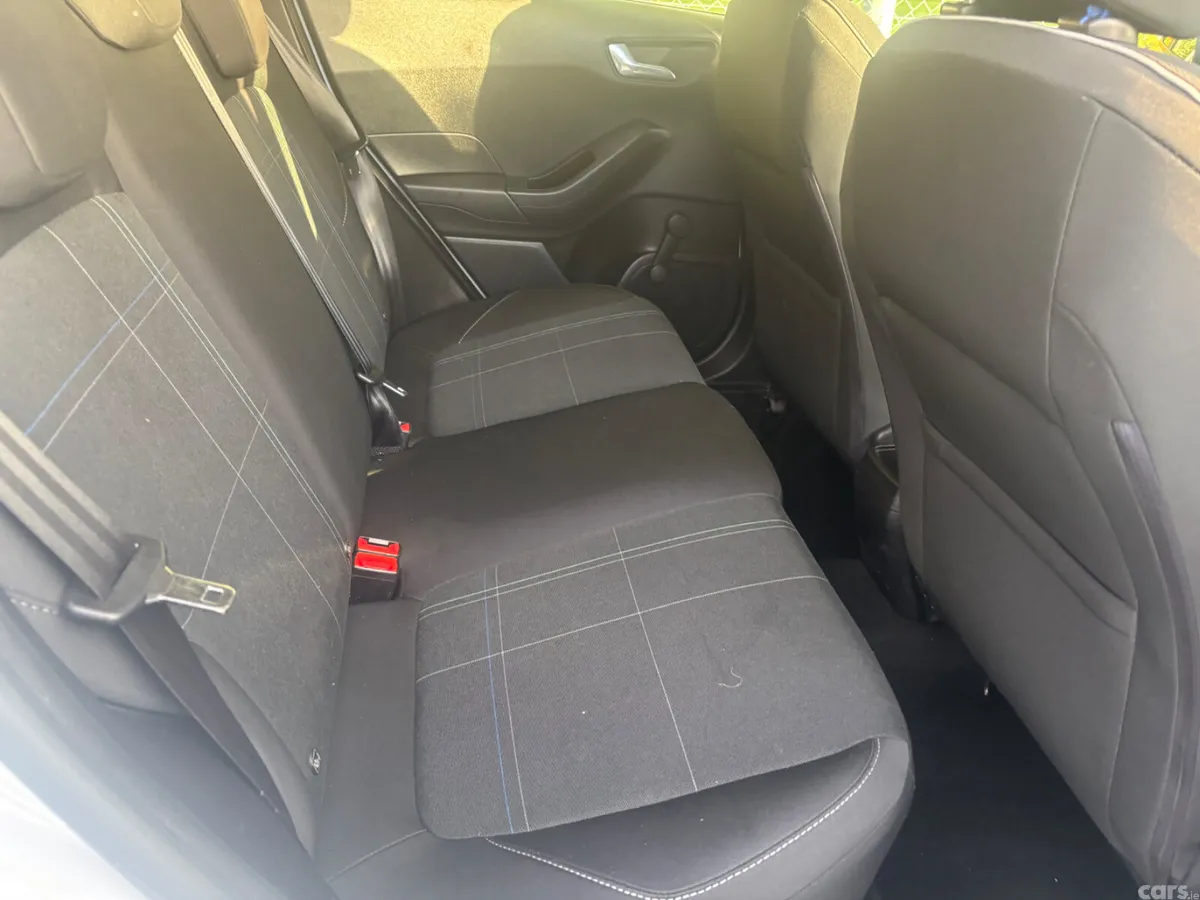 Ford Fiesta Hatchback, Petrol, 2018, White