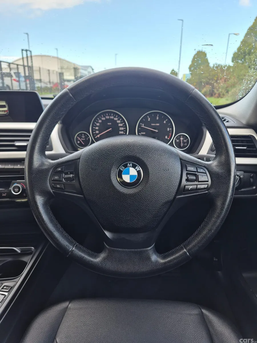 BMW 3-Series Saloon, Diesel, 2017, Grey