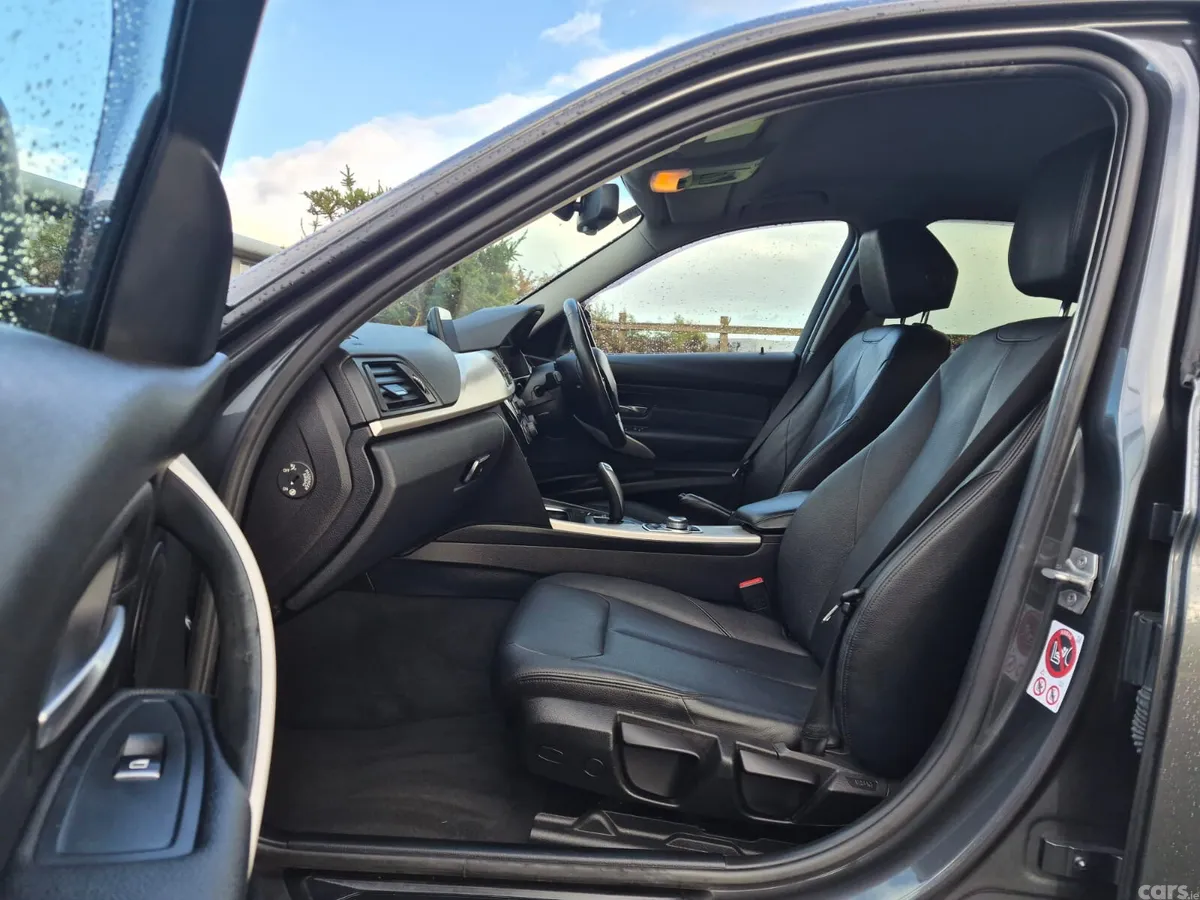 BMW 3-Series Saloon, Diesel, 2017, Grey