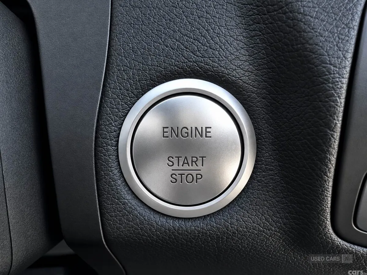 Mercedes-Benz C-Class , Petrol, 2014, White
