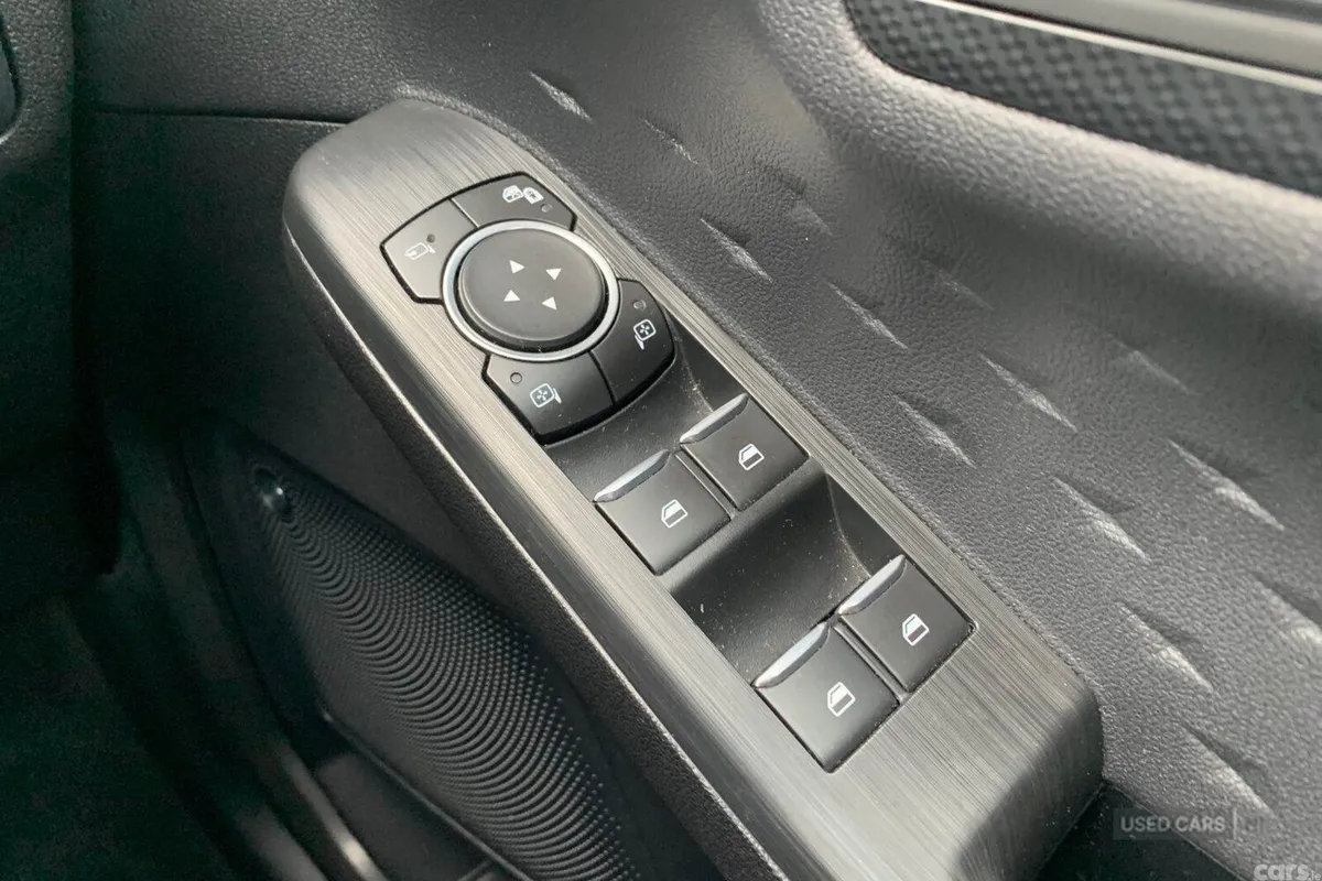 Ford Kuga SUV, Petrol, 2021, Red
