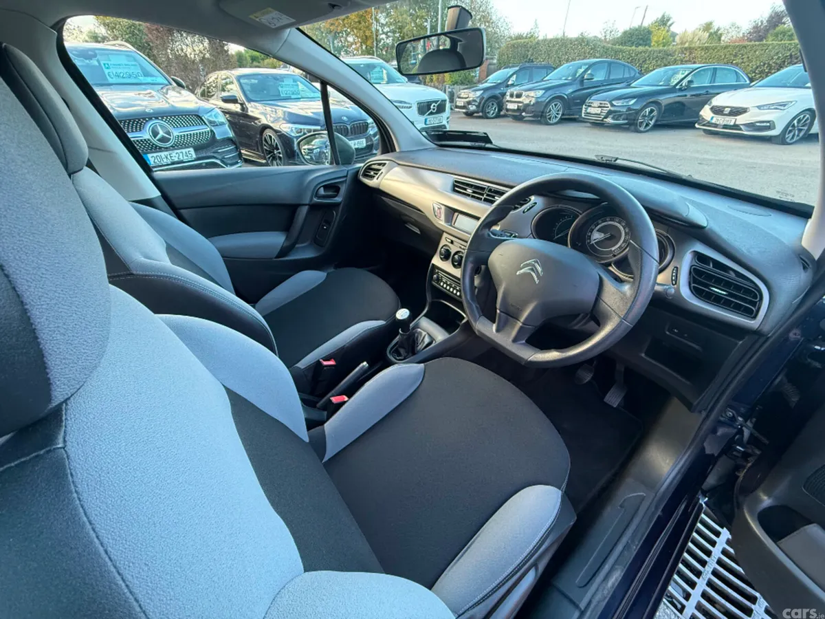 Citroen C3 Hatchback, Petrol, 2015, Blue
