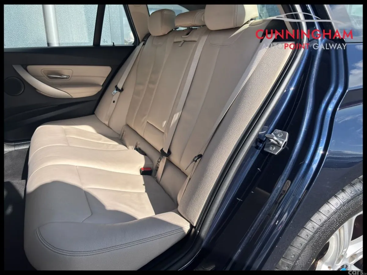 BMW 3-Series Estate, Diesel, 2015, Blue