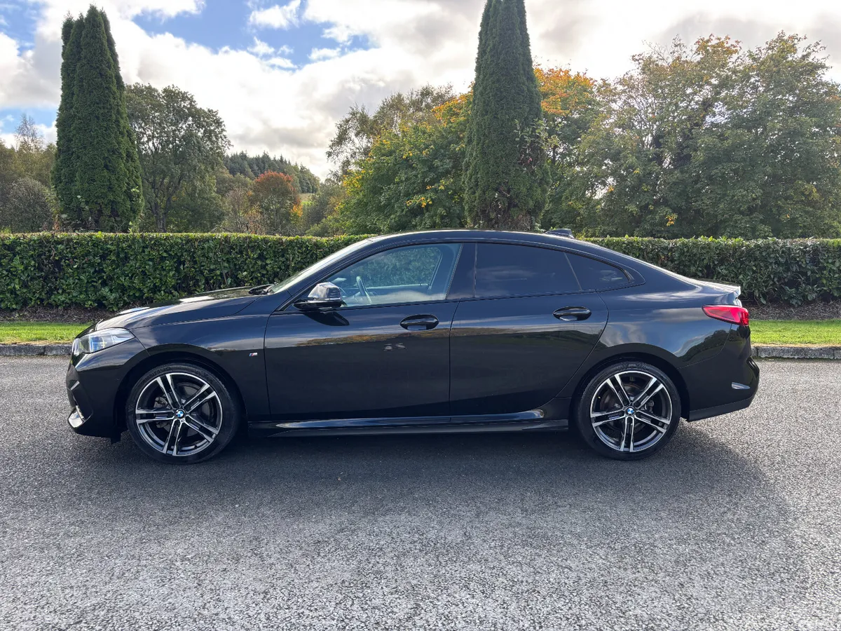 BMW 2-Series Hatchback, Diesel, 2020, Black