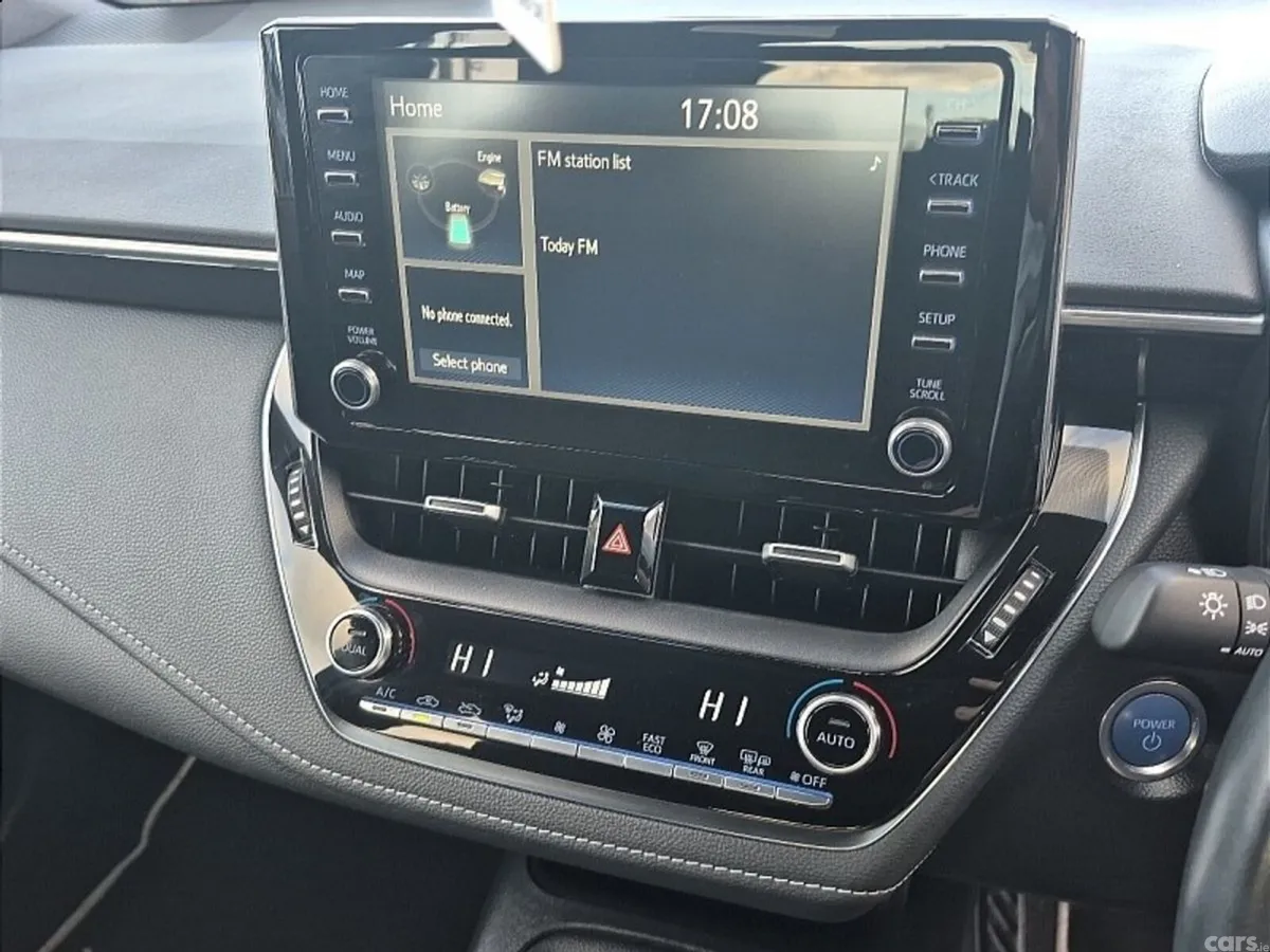 Toyota Corolla Hatchback, Petrol Hybrid, 2023, Green