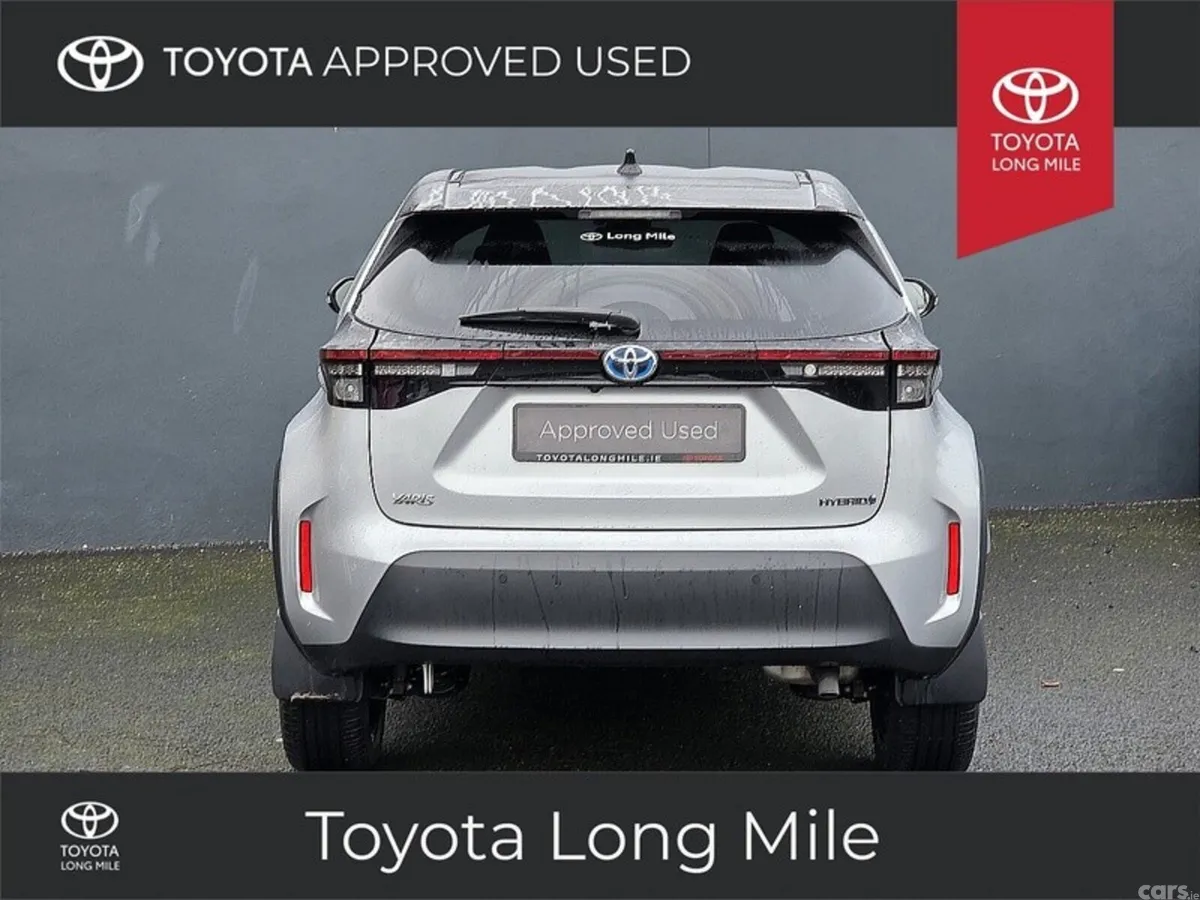Toyota Yaris Cross SUV, Petrol Hybrid, 2023, Grey