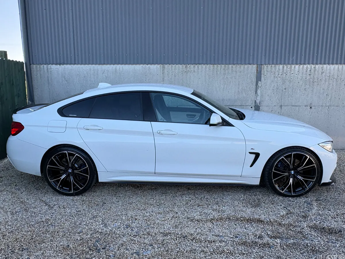 BMW 4-Series Saloon, Diesel, 2015, White