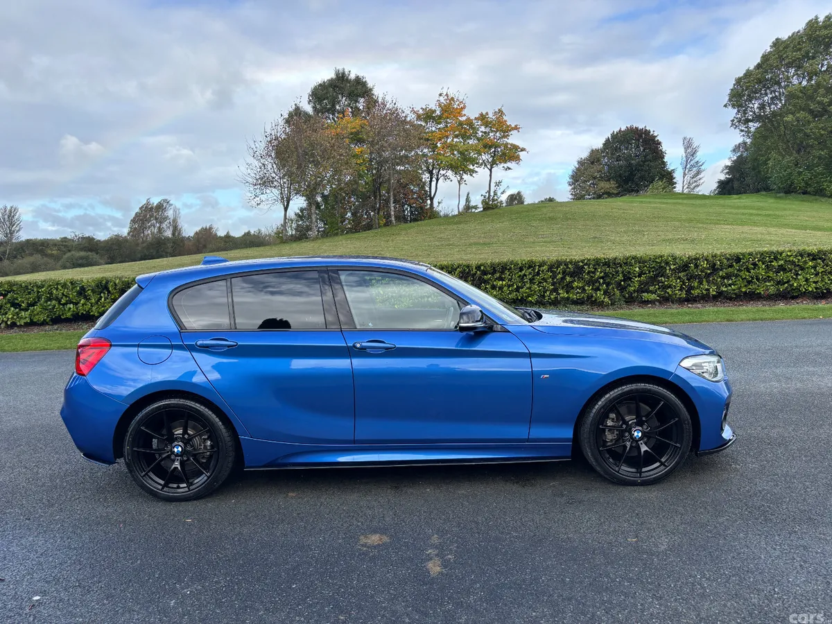 BMW 1-Series Hatchback, Diesel, 2017, Blue