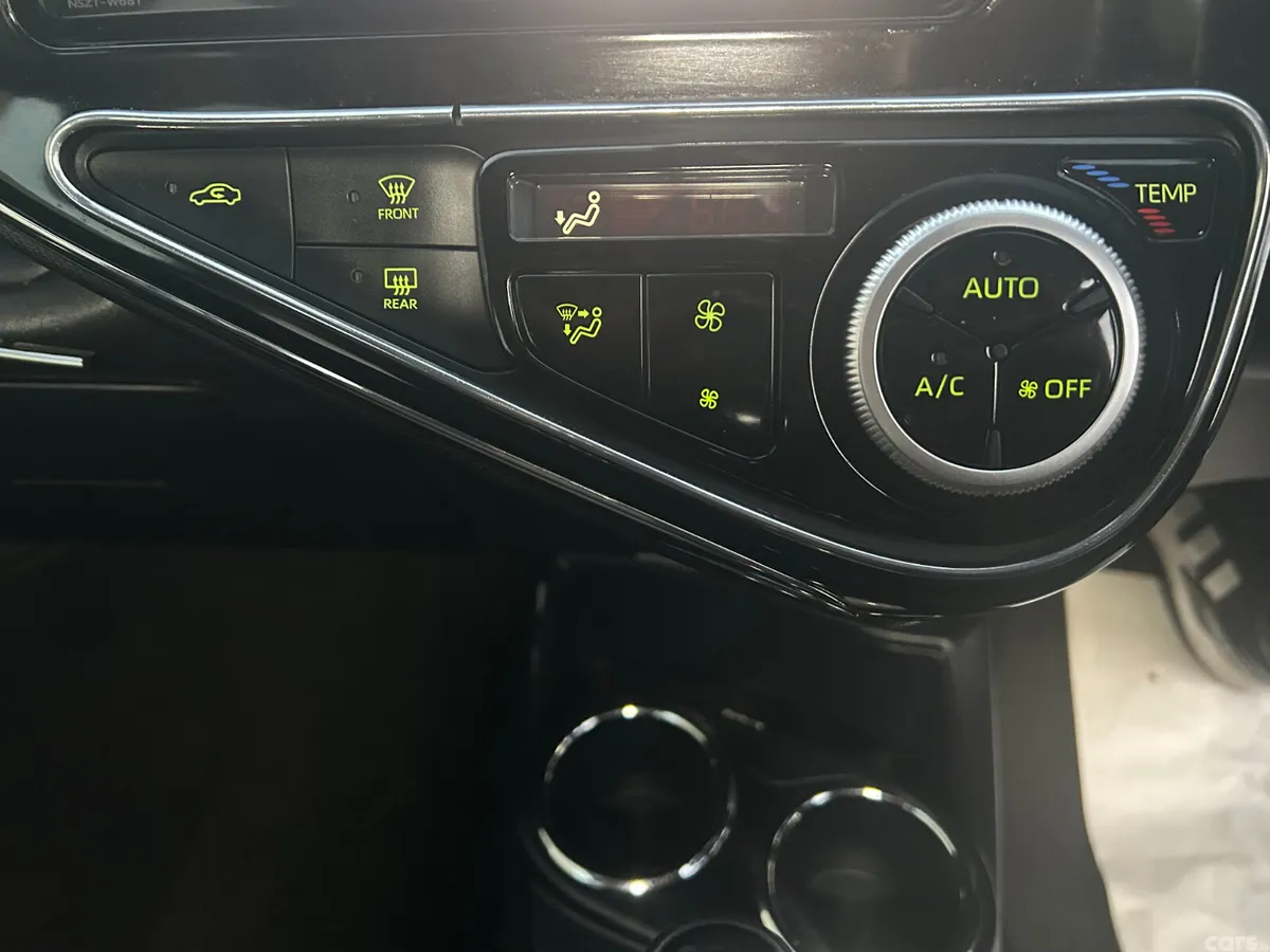 Toyota Aqua Hatchback, Petrol Hybrid, 2019, Black