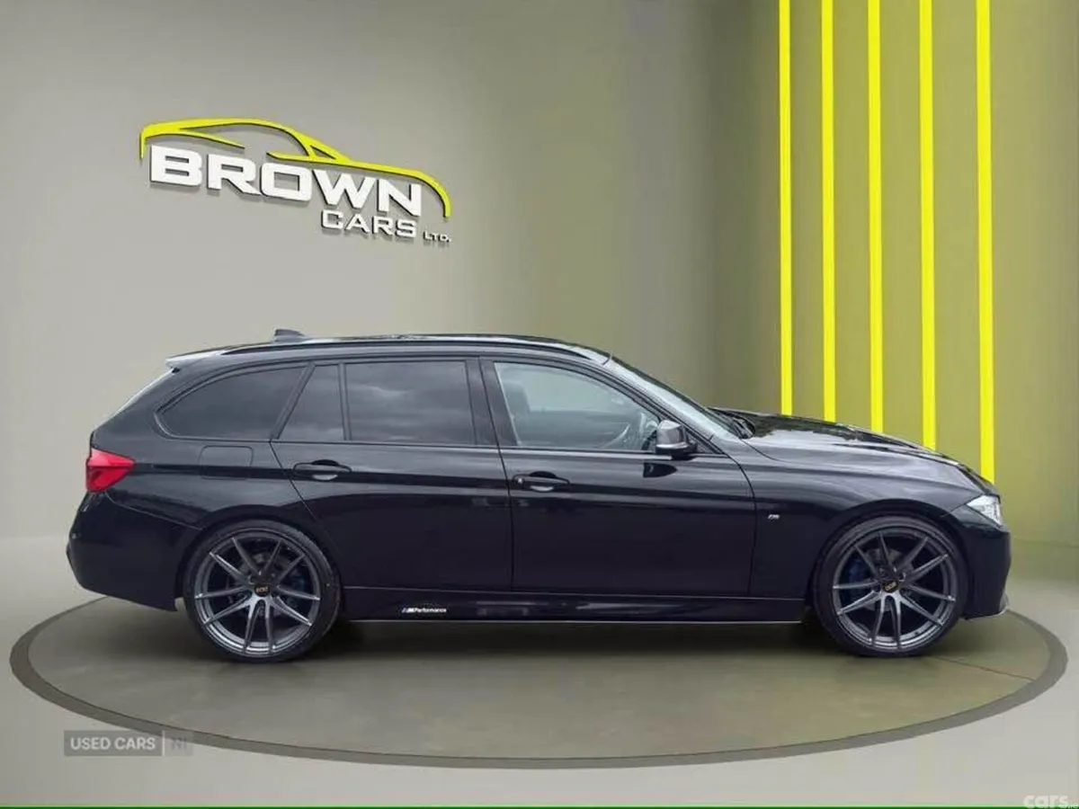 BMW 3-Series Estate, Diesel, 2019, Black