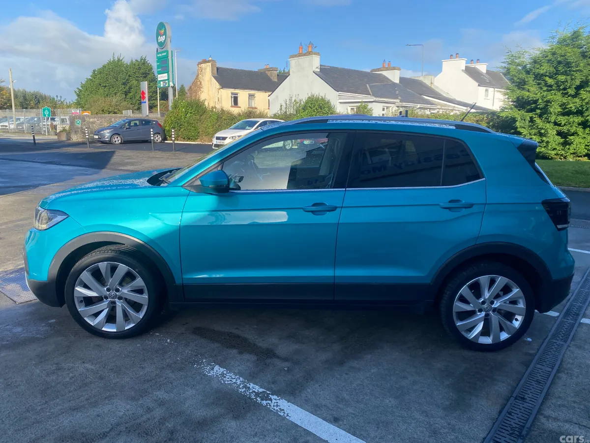 Volkswagen T-Cross Estate/Jeep, Petrol, 2019, Green