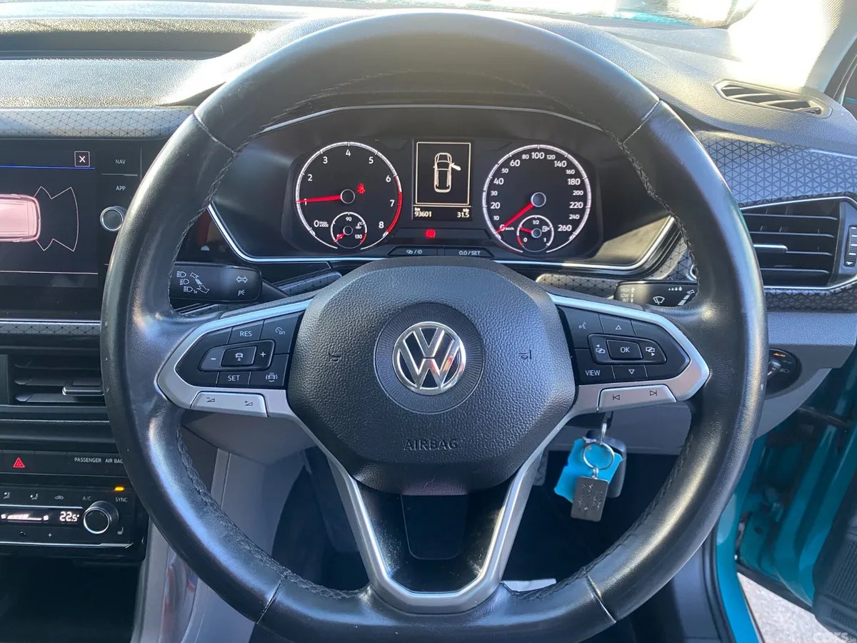 Volkswagen T-Cross Estate/Jeep, Petrol, 2019, Green